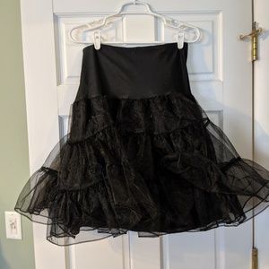 Black Petticoat Size XL